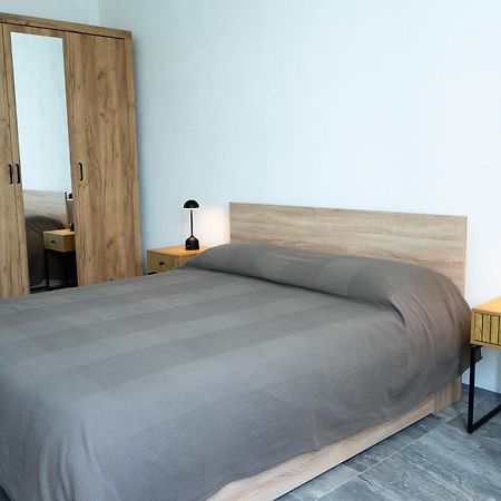 Appartamento Moderno La Dolce Vita Reggio Emilia Luaran gambar